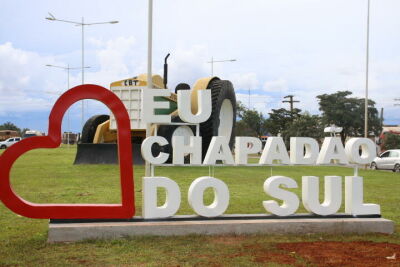 Imagem da notícia Chapadão do Sul vai receber recursos para esgoto e do Minha Casa, Minha Vida